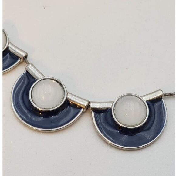 Vintage Charming Charlie Necklace and Earring Jewelry Set Navy White Classic - Picture 2 of 4